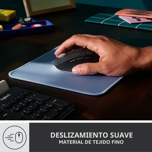 Vista 2 de Logitech Studio Series - Alfombrilla de ratón para computadora, color azul y gris Base de goma antideslizante, superficie de fácil deslizamiento