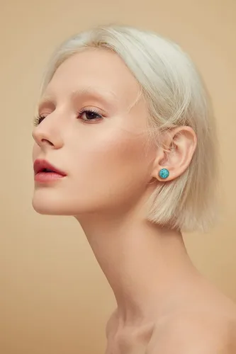 Vista 3 de Aretes redondos de piedra preciosa para mujer, delicados aretes de piedra pulida de malaquita y sodalita, hipoalergénicos, aretes de acero
