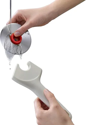 Vista 2 de Joseph Joseph Ringo Easy Clean - Cortador de ruedas de pizza de acero inoxidable, apto para lavavajillas