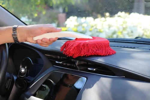 Vista 2 de California Car Duster Mini plumero automático para salpicadero y plumero