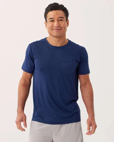 Vista 6 de Real Essentials Paquete de 4 camiseta deportiva de manga corta Dry-Fit para hombre (disponible en tallas grandes y altas)