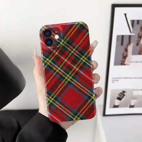 Vista 4 de DAIZAG Funda compatible con iPhone 11, 3D, suave, duradera, protección contra caídas, diseño de tartán de Navidad