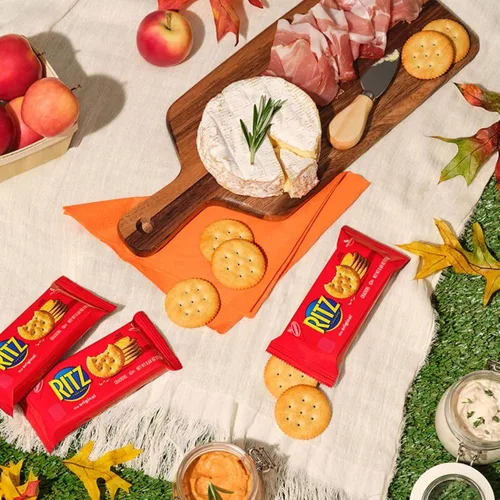 Vista 9 de RITZ Galletas originales, 72 paquetes de aperitivos (4 cajas)