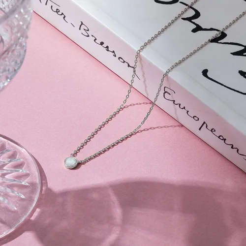Vista 4 de PAVOI Collar de ópalo blanco creado chapado en oro de 14 quilates Collares de ópalo para mujer