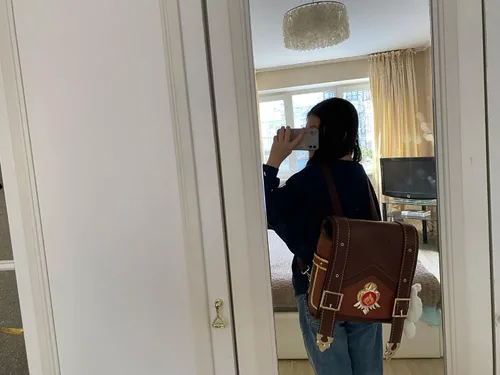 Vista 2 de NW Anime Genshin Impact Klee Spark Knight Linda mochila de juego Proyecto Klee Bolsas de hombro Lolita Bolsa Cosplay Regalos, Eed, Mochila y muñeca