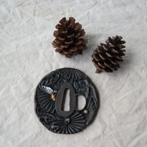 Vista 2 de Japanese Katana Sword Guard (Tsuba) - Hand-Forged Alloy Samurai Tsuba 3.2", Authentic Iaido Accessory for Sword Collection, Durable Fitting