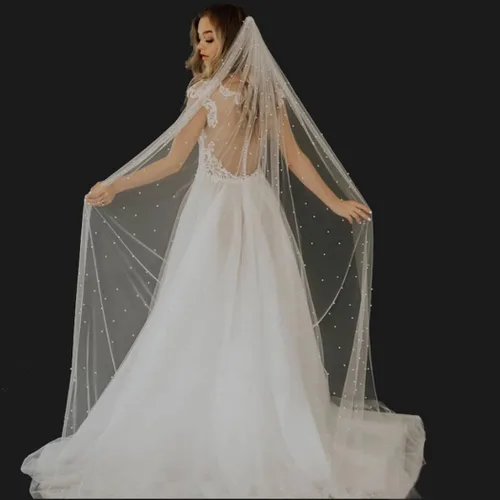 Vista 4 de Velos de novia con perlas y flores, catedral, velo de novia, 118 pulgadas, velos para novias, 1 nivel, longitud de los dedos, peine para el cabello