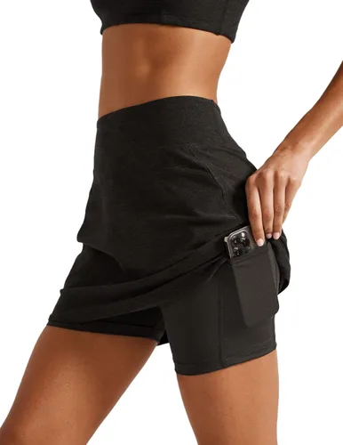 Vista 4 de Beyond Yoga Falda de tenis activa Spacedye Movement con pantalones cortos integrados para mujer