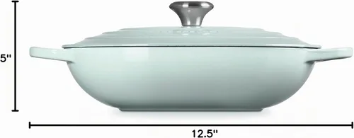 Vista 7 de Le Creuset - Cacerola ovalada de hierro fundido esmaltado con tapa, 3.75 cuartos de galón, sal marina Sea Salt