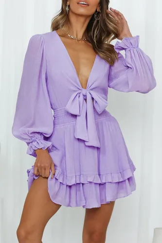 Vista 2 de PRETTYGARDEN Vestido corto acampanado para mujer, con nudo frontal, manga larga, cuello en V, escalonado, con volantes, mini vestido skater