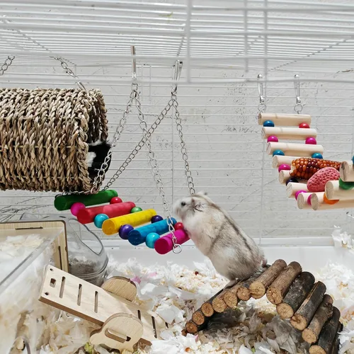 Vista 3 de Hamiledyi Hamster - Hamaca colgante de 3 piezas de madera para ratas, juego de columpios, accesorios para hámster sirio, planeador de azúcar