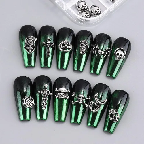 Vista 5 de 36 dijes de uñas de Halloween, 12 estilos, plata, forma de calavera, aleación, metal plateado antiguo, decoración de uñas