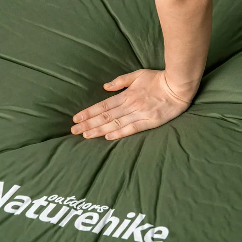 Vista 8 de Naturehike Colchoneta para dormir, 2 pulgadas de grosor, autoinflable, para campamento, colchón de campamento duradero que se puede conectar