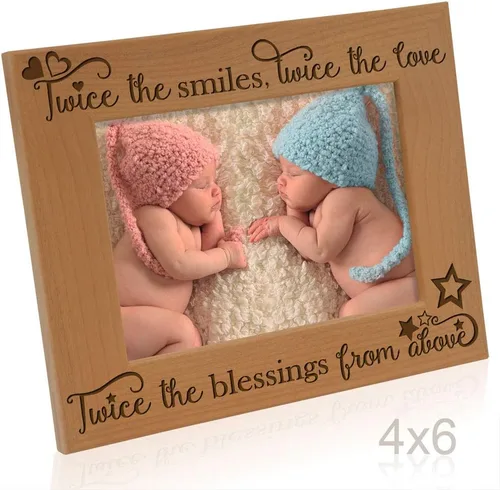 Vista 3 de KATE POSH - Dos veces las sonrisas, dos veces el amor, dos veces las bendiciones de arriba - Marco de fotos grabado de madera natural - Marco