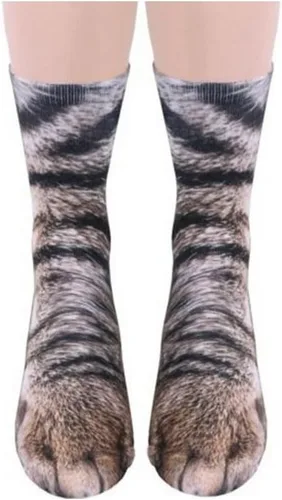 Vista 2 de Calcetines de patas de animales, loco diseño en 3D de patas de gatos, perros y tigres. Divertido regalo navideño para mujer u hombre adultos
