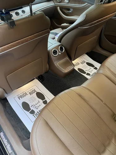 Vista 5 de Alfombrillas de papel blancas para automóvil, 100 almohadillas desechables para vehículos, protector temporal de suelo de automóviles, protector