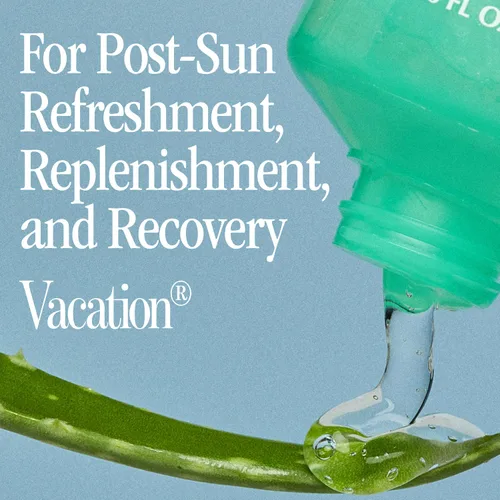 Vista 3 de VACATION Mini Gel After Sun, gel calmante de aloe vera de tamaño de viaje para aliviar quemaduras solares, hidratación y enfriamiento, cuidado