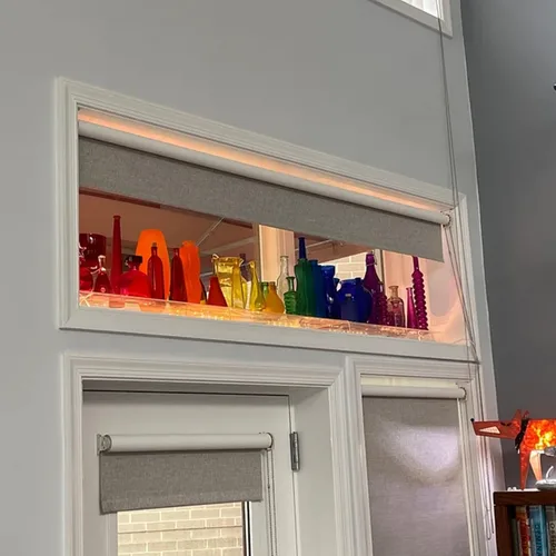 Vista 4 de Generic Elevador formado de 2 pulgadas para Ikea Detolf - 1 estante, estilo moderno - Elevador de estante