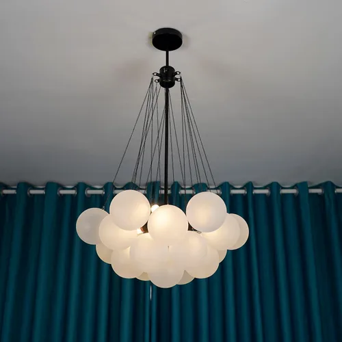 Vista 3 de Lámpara de araña de vidrio moderna con forma de bola, lámpara colgante de bricolaje, lámpara de techo decorativa de 3 luces en negro