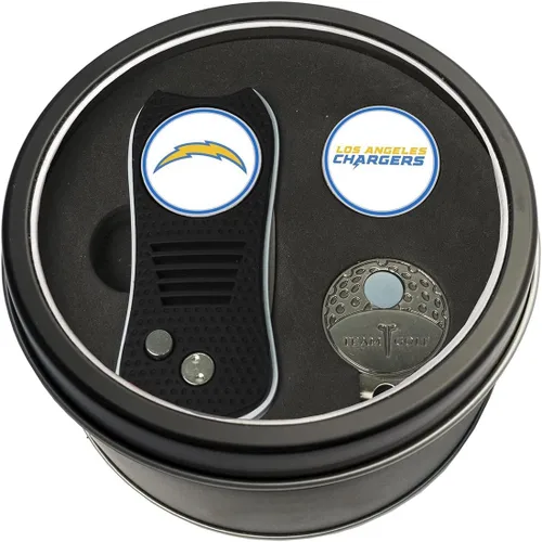Vista 5 de Team Golf Set de regalo NFL Herramienta de divot de hoja conmutadora, clip de tapa y 2 marcadores de bola de esmalte de doble cara, diseño Multi