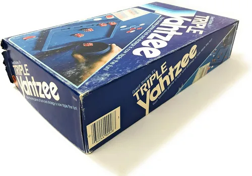Vista 3 de Milton Bradley Triple Yahtzee