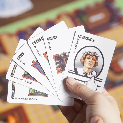 Vista 7 de Clue 1986 Juego de mesa edición clásica (versión en inglés)