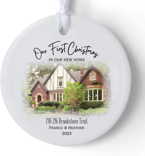 Vista 13 de Adorno Personalizado para la Primera Navidad en Nuestro Nuevo Hogar 2025, Adorno de Dirección de Casa Personalizado, Regalo para la Familia, Regalo