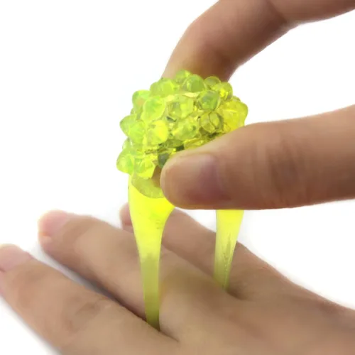 Vista 2 de C&H Solutions C&H® - Anillo de 24 quilates intermitente LED con baches parpadeantes y brillantes