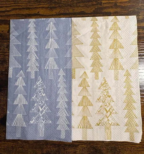 Vista 2 de IHR Ideal Home Range Servilletas de cena Marimekko toallas de mano desechables de papel de 3 capas, 8.5 x 4.5 pulgadas, Kuusikossa (blanco/dorado)