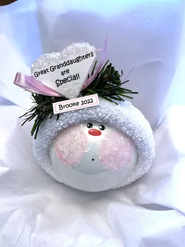 Vista 2 de Great Granddaughters are Special Custom Custom Christmas Tree Ornament
