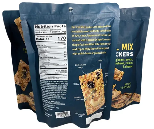 Vista 4 de Trader Joe's Trail Mix - Galletas con frijoles mungos, semillas, anacardos, pasas y queso (paquete de 3)