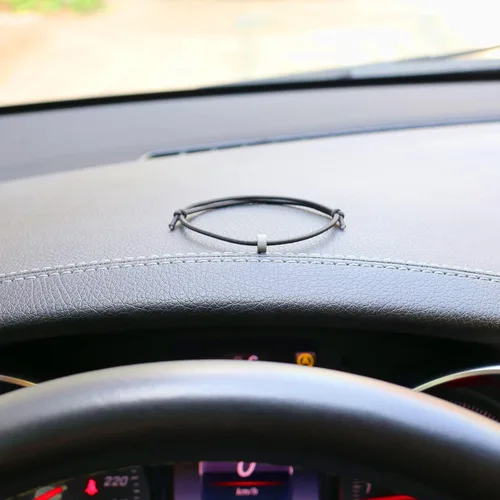 Vista 6 de Pulsera para ventanilla de automóvil, correa de muñeca con cuenta de carburo de tungsteno, herramienta de autorescate de emergencia, correa