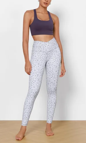 Vista 4 de ODODOS Leggings de yoga de cintura cruzada para mujer con bolsillo interior, 23"25"28" pantalones de yoga de entrenamiento con cruce fruncido