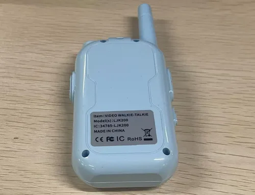 Vista 8 de Walkie Talkies de Video para Niños, Paquete de 2 Walkie Talkies FaceTime con Cámara HD y Cambiador de Voz para Niños y Niñas para Juegos Familiares