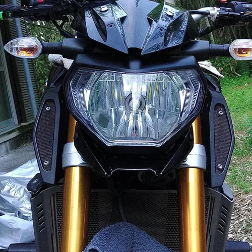 Vista 3 de Cubierta de extensión de ala aerodinámica con pico de carenado delantero para motocicleta, alerones aptos para Ya-ma-ha MT09 FZ09 MT-09 FZ-09 FZ-09