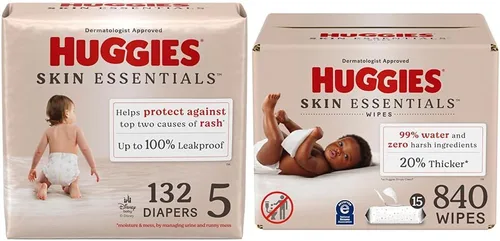 Vista 16 de Huggies Paquete de Skin Essentials: pañales Huggies Skin Essentials, talla 1 (8-14 libras), 204 unidades y toallitas para bebés, 15 paquetes