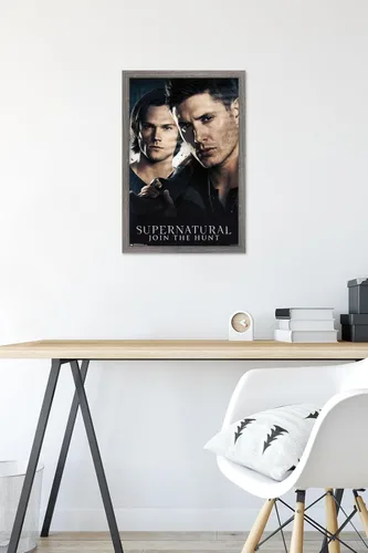 Vista 6 de Trends International Supernatural - Póster de pared de hermanos, 14.725 x 22.375 pulgadas, versión enmarcada de madera de granero
