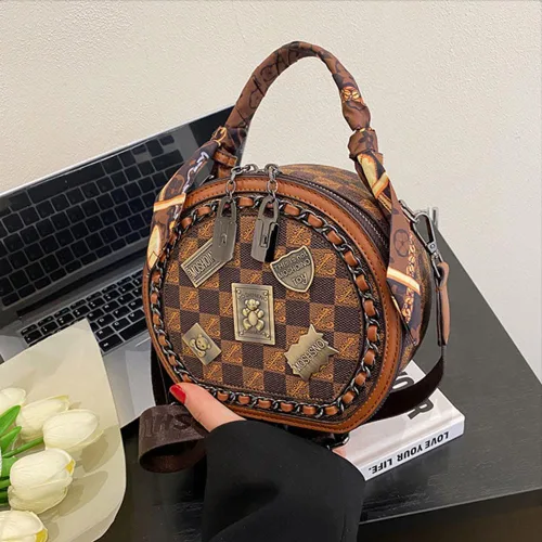 Vista 6 de Bolso vintage para mujer, bolso cruzado redondo con un hombro, bolso circular de gran capacidad, bolso diario para mujeres y niñas (marrón)
