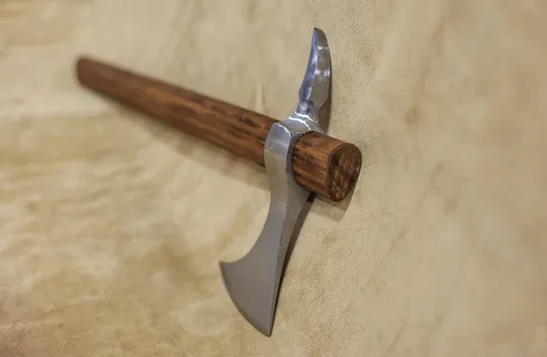Vista 8 de Barbudo Spike Tomahawk Hacha de hacha por mapsyst
