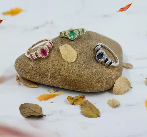 Vista 5 de Anillo de diamante de piedra preciosa auténtica, diseño alternativo de gemas y diamantes auténticos, piedra central rodeada de halo de diamantes