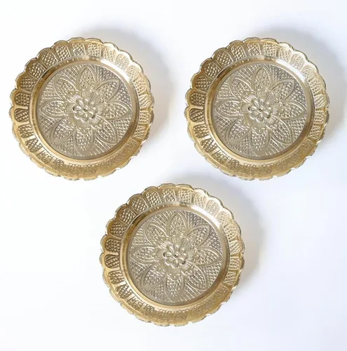 Vista 13 de Shubhkart Juego de platos Nakshi de latón macizo de alta calidad (3 tamaños: L/M/S) – Platos decorativos de Puja hechos a mano para Aarti, templo