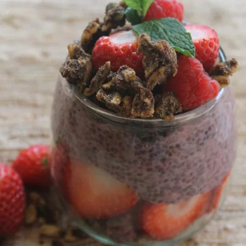 Vista 4 de Keto Paleo Granola You Are Loved Foods Deliciosos racimos de nueces y semillas 2G de carbohidratos netos 5G de proteína 160 calorías Sin