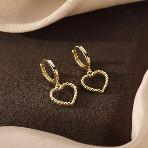 Vista 4 de SLUYNZ Aretes de aro de plata de ley con forma de corazón para mujer, aretes de aro pequeños con forma de corazón