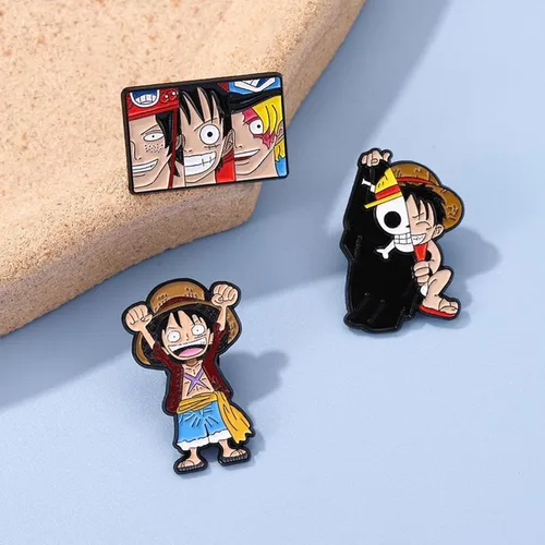 Vista 5 de Alfileres esmaltados de personajes de anime OnePiece Los pines de metal para cosplay de anime son perfectos para mochilas, bolsos, ropa y regalos