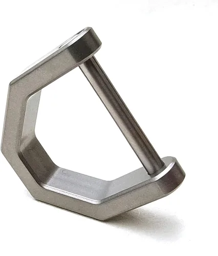 Vista 3 de Llavero de titanio en forma de D, llavero con grillete de tornillo, herramienta para llave de coche, hebilla D para llavero