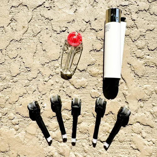 Vista 6 de Piezas de mecanismo de encendedor de barril de piedra de pedernal de rueda de repuesto compatible con mechero Clipper un lote de 5