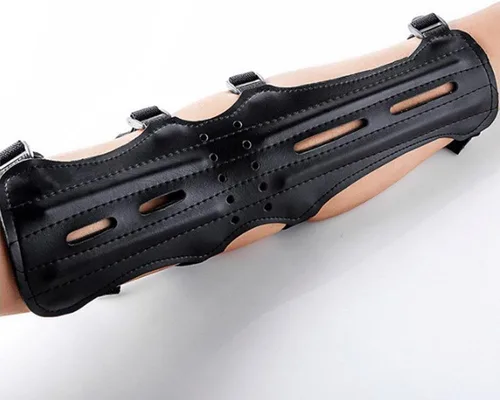 Vista 2 de Guardia de brazo de cuero con tiro con arco largo 4 correas antebrazo equipo de protección caza flecha arco