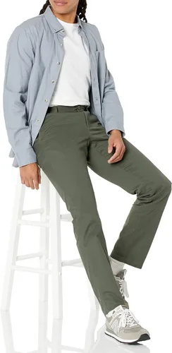Vista 5 de Tienda Essentials Men's Slim-Fit Wrinkle-Resistant Flat-Front Chino Pant