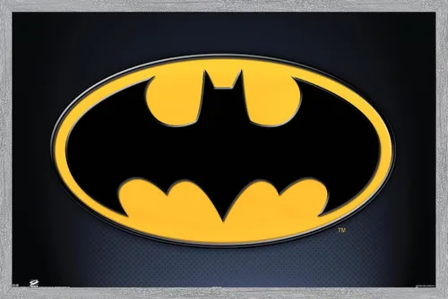 Vista 20 de Trends International DC Comics - Póster de pared de Batman con símbolos, 14.725 x 22.375 pulgadas, versión enmarcada de madera de granero