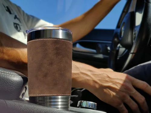 Vista 4 de LaserGram Vaso aislado al vacío de 20 onzas, cabeza de caballo 1, grabado personalizado incluido (cuero sintético, rústico)